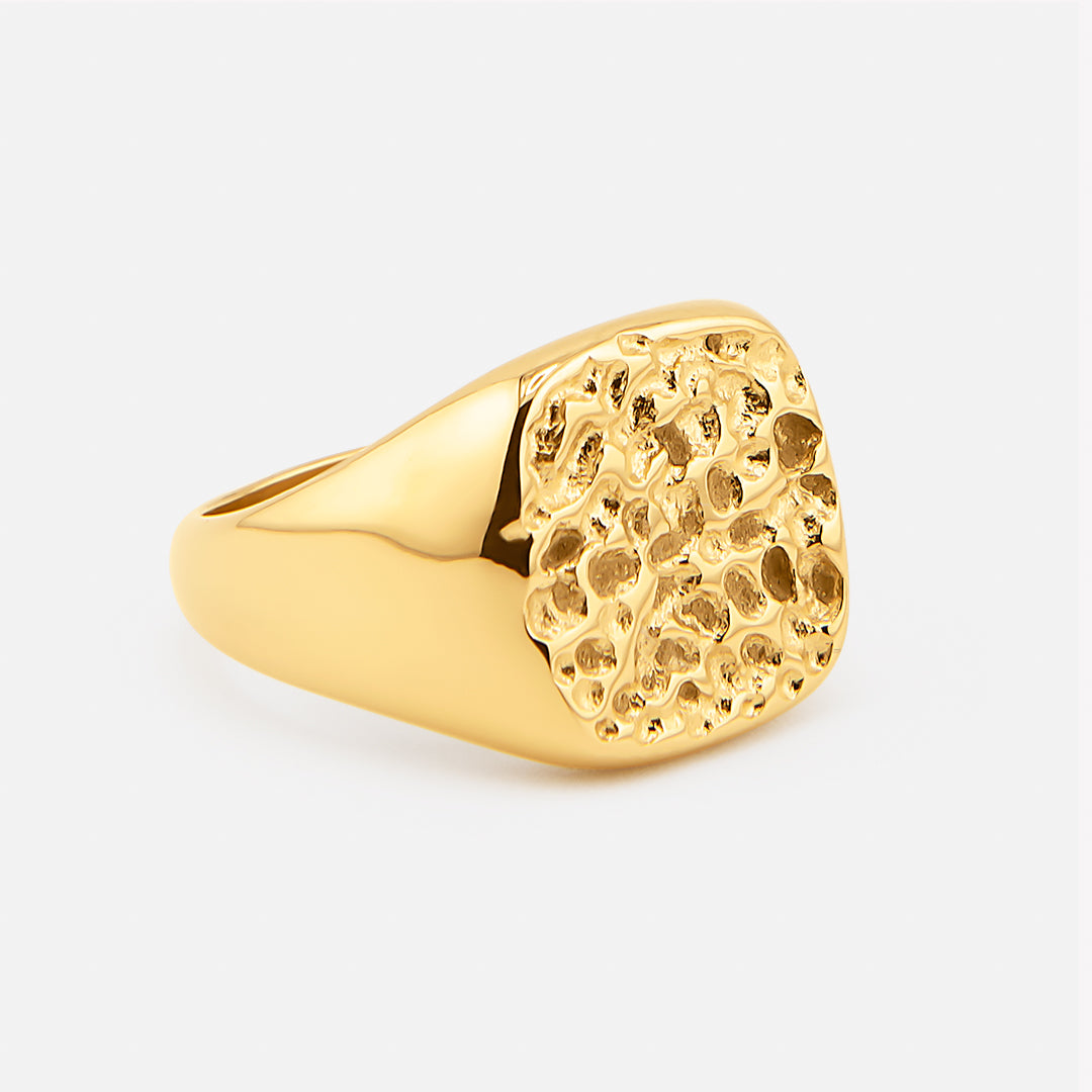 Lava Signet