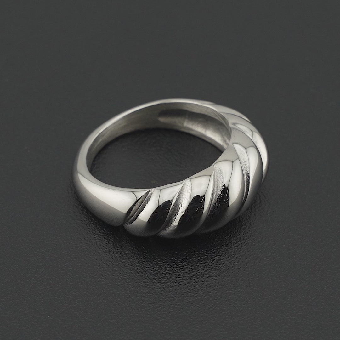 Twist Ring Sølvfarvet