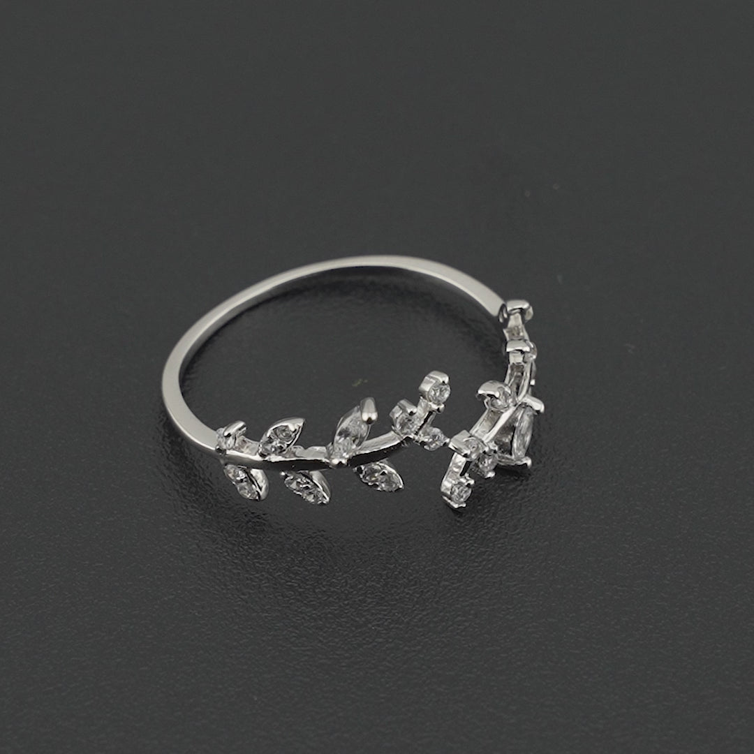 Leaf Ring Sølvfarvet