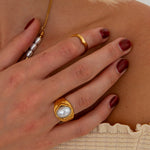 Ava Curve Ring 18K Guldbelagt - BY CARA