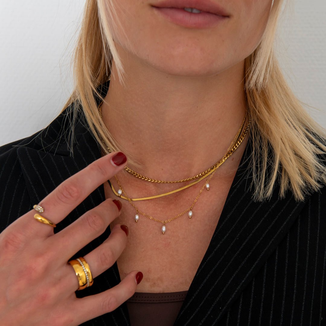 Celeste Pearl Halskæde 18K Guldbelagt - BY CARA