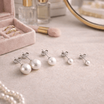 Celeste Pearl Studs 4 mm Sølvfarvet - BY CARA