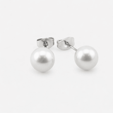 Celeste Pearl Studs 8 mm Sølvfarvet