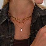 Céleste Teadrop Halskæde 18K Guldbelagt - BY CARA