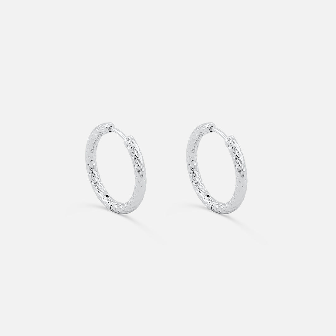Classic Hamret Hoops Sølvfarvet 16 mm - BY CARA