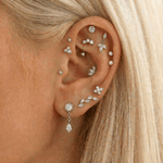 Crystal Cross Flower Labret sølvfarvet - BY CARA