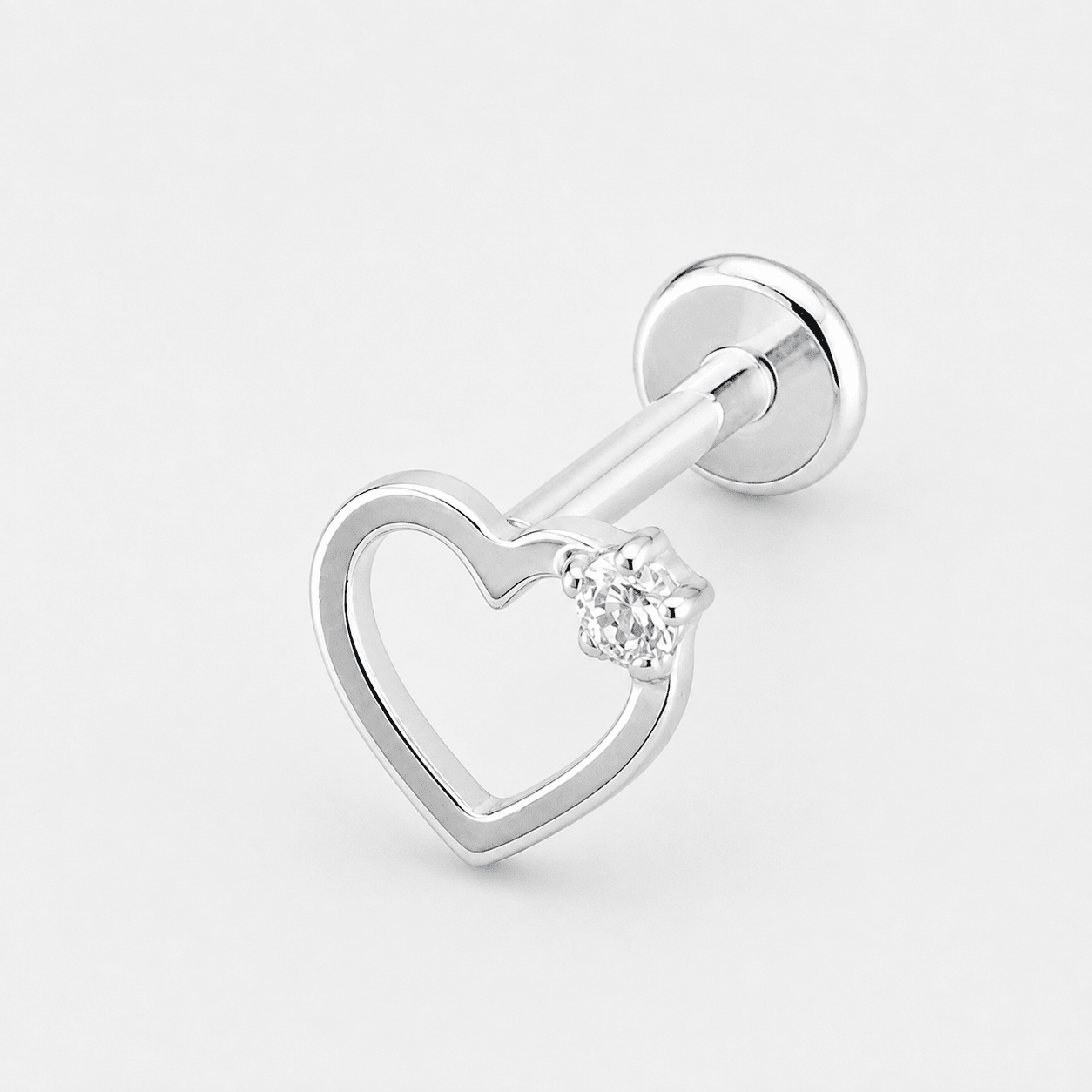 Crystal Heart Outline Labret sølvfarvet - BY CARA