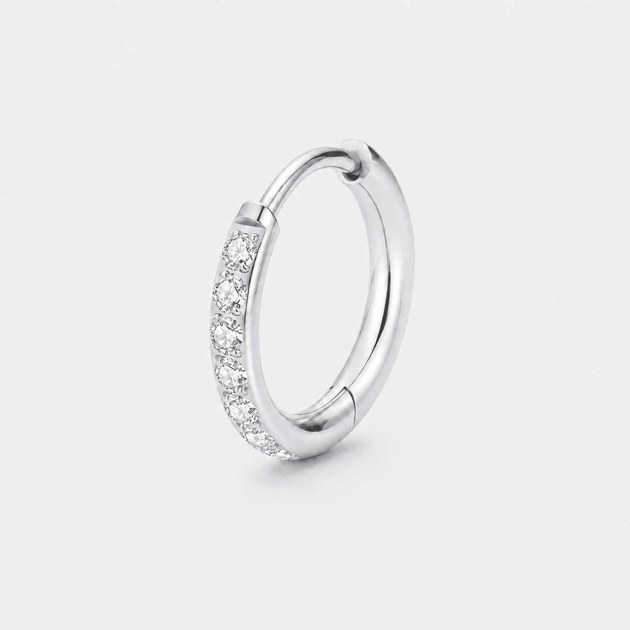 Crystal Pavé Clicker Ring sølvfarvet 10 mm - BY CARA