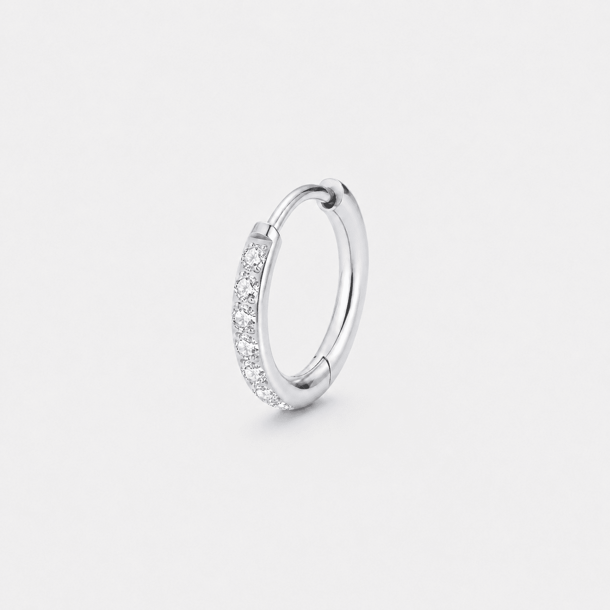 Crystal Pavé Clicker Ring sølvfarvet 8 mm - BY CARA