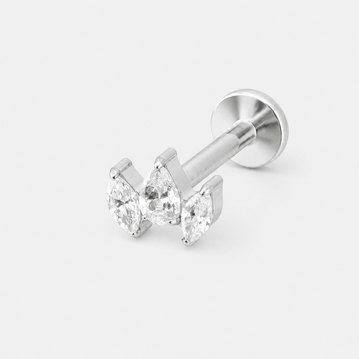 Crystal Tri Labret sølvfarvet - BY CARA