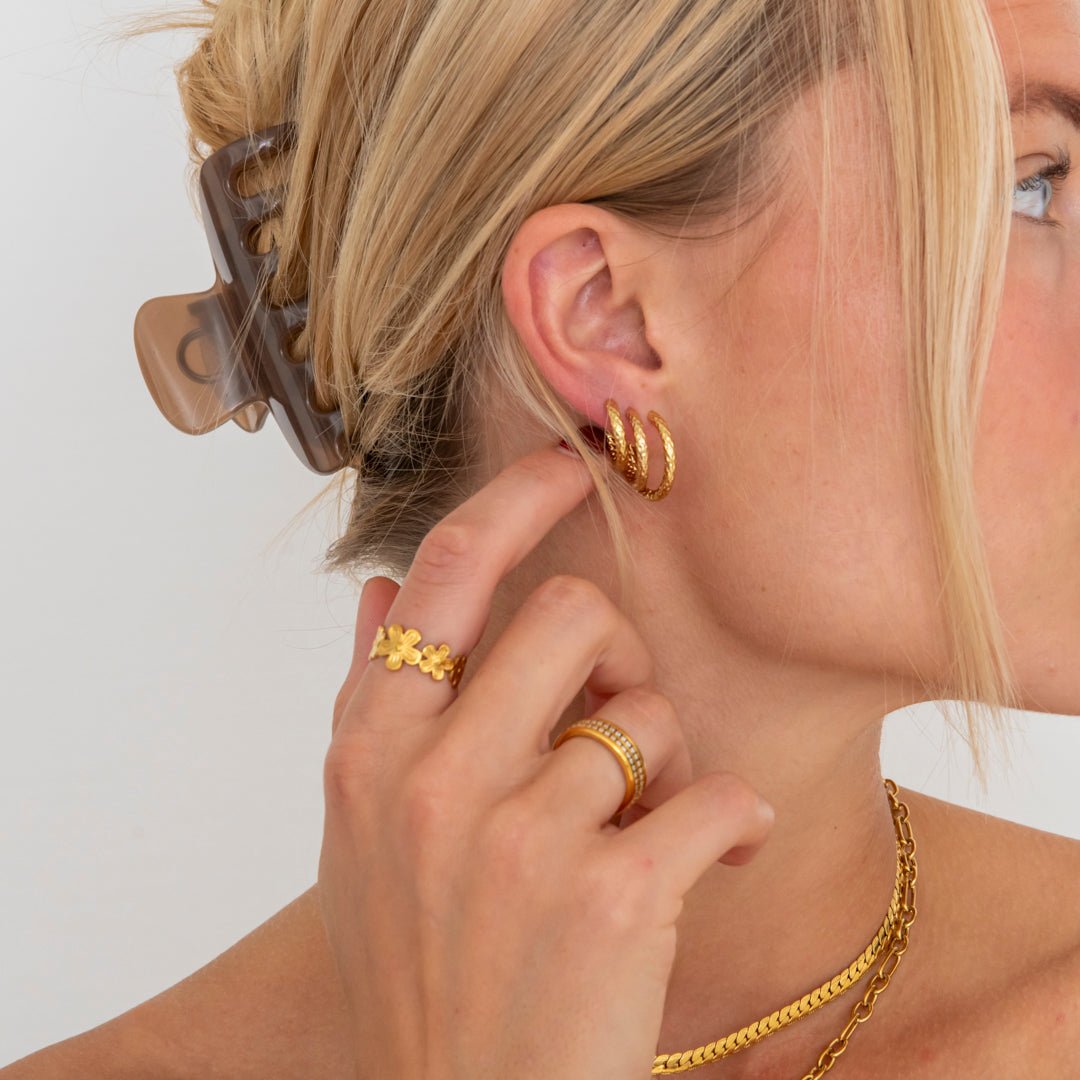 Daisy Bloom Justerbar Ring 18K Guldbelagt - BY CARA