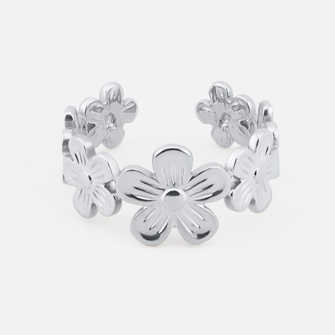 Daisy Bloom Justerbar Ring Sølvfarvet - BY CARA