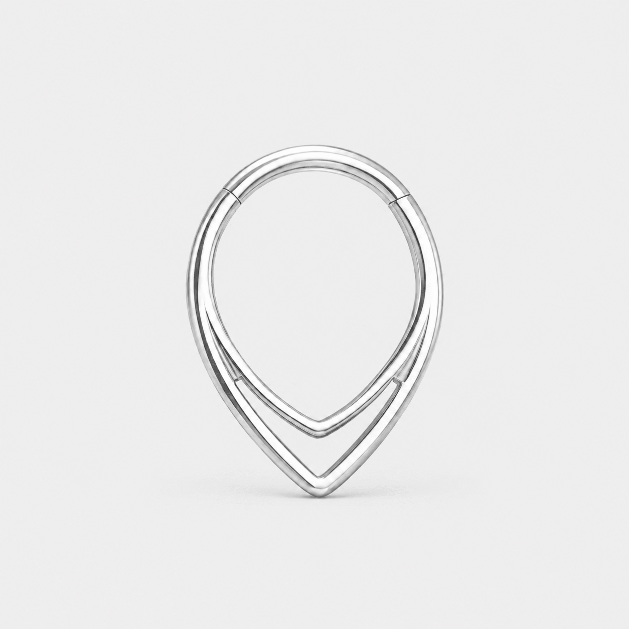 Double Teardrop Clicker Ring sølvfarvet 8 mm - BY CARA