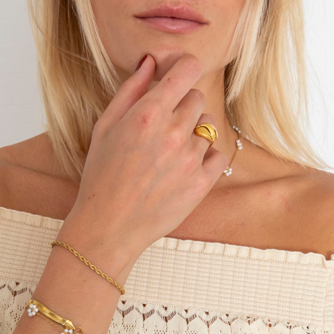 Dream Flow Justerbar Ring 18K Guldbelagt - BY CARA