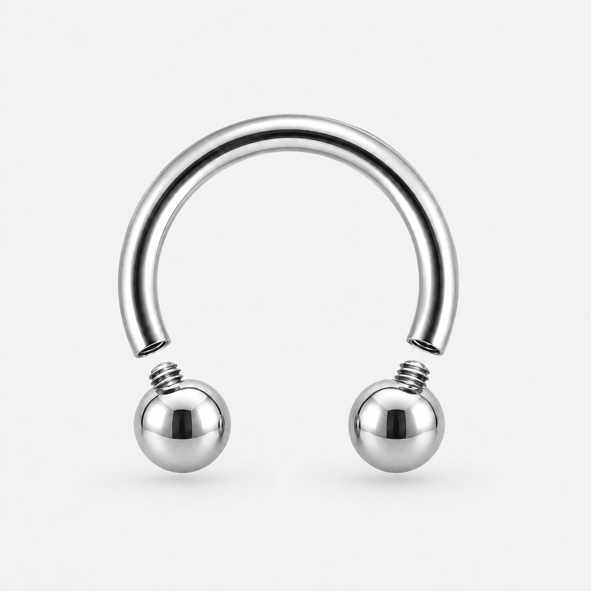 Elara Ball Horseshoe sølvfarvet 8 mm - BY CARA