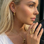 Elara Heart Drop Halskæde 18K Guldbelagt - BY CARA