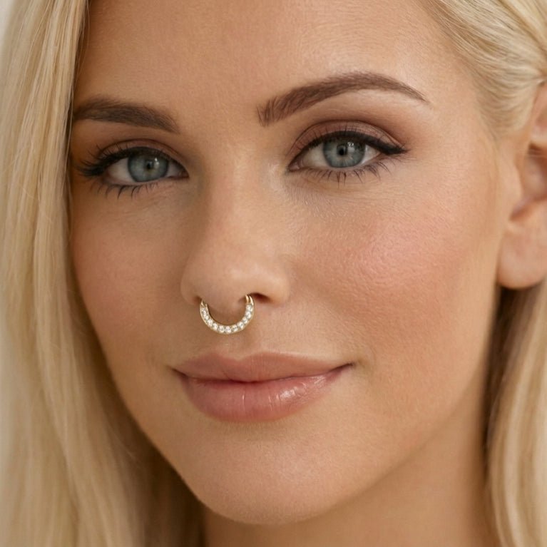 Eternity Side Sparkle Clicker Ring sølvfarvet 6 mm - BY CARA