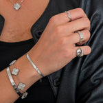 Fleur Bangle Sølvfarvet 6 mm - BY CARA