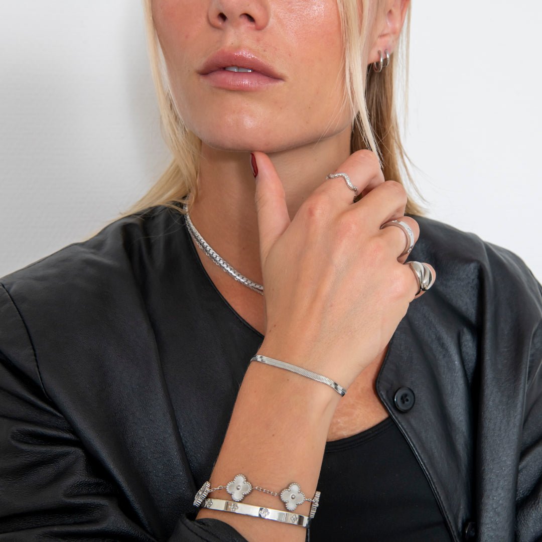 Fleur Ring Sølvfarvet - BY CARA