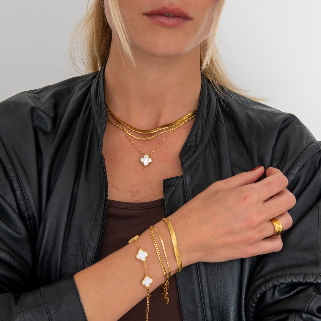 Golden Clover White Halskæde 18K Guldbelagt - BY CARA