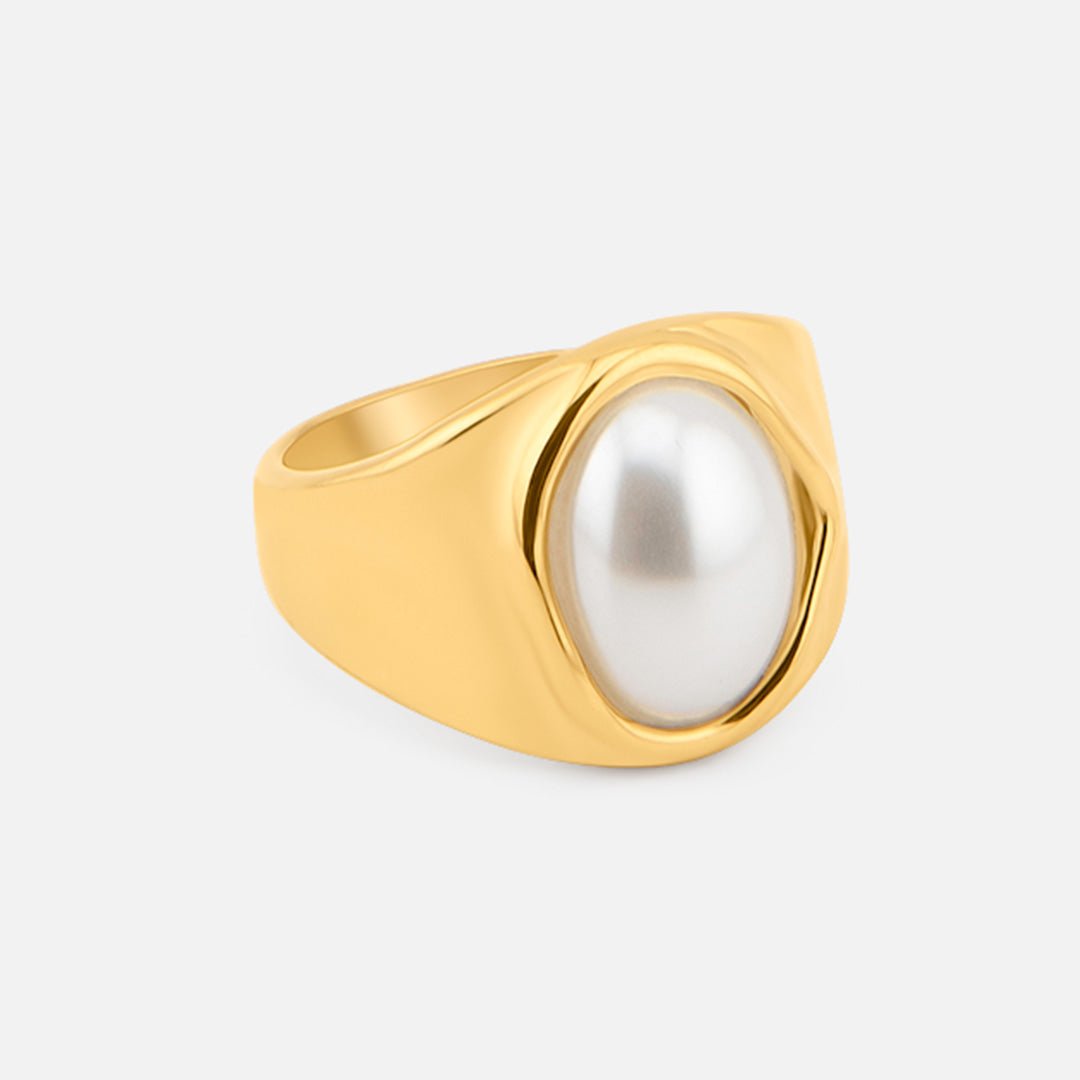 Pearl Dome Ring 18K Guldbelagt - BY CARA