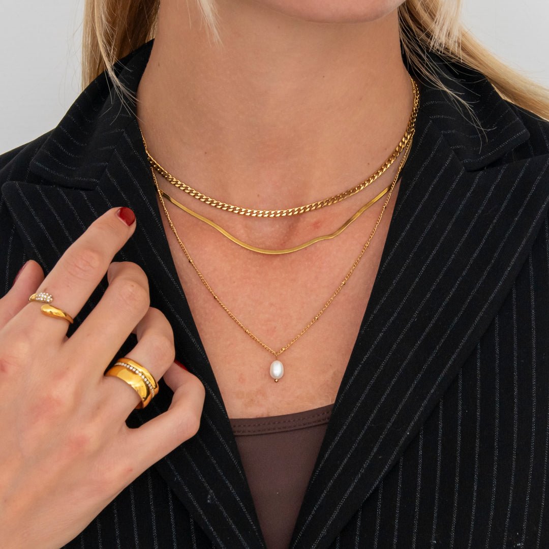 Pure Grace Halskæde 18K Guldbelagt - BY CARA