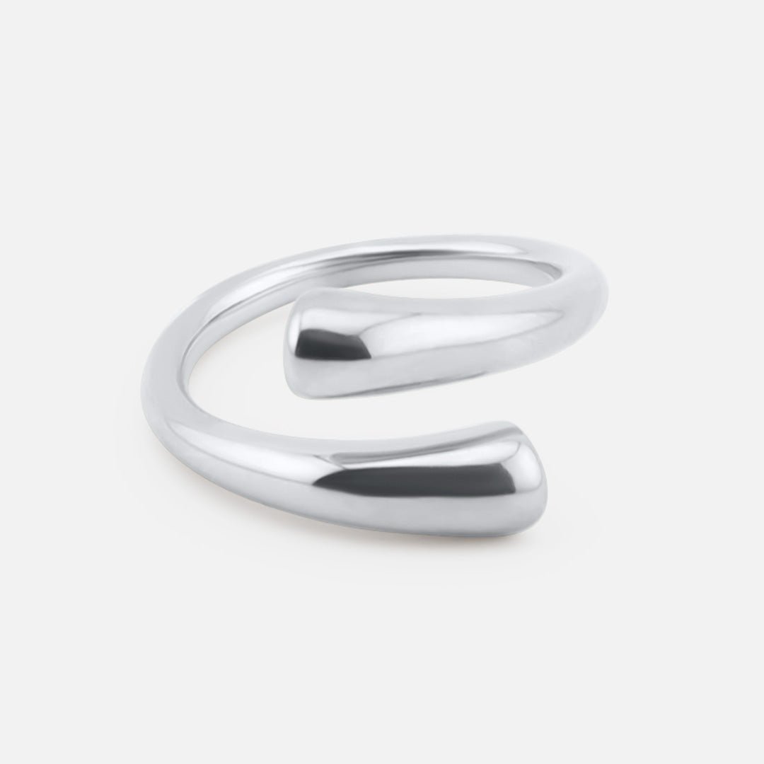Simple Flow Justerbar Ring Sølvfarvet - BY CARA