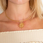 Solar Choker 18K Guldbelagt - BY CARA