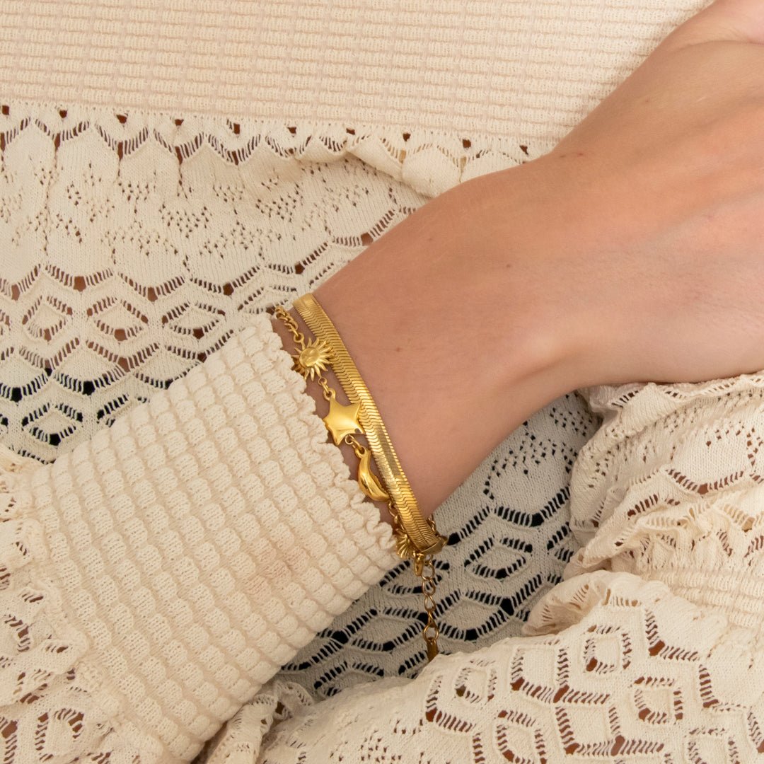 Solar Moon Armbånd 18K Guldbelagt - BY CARA