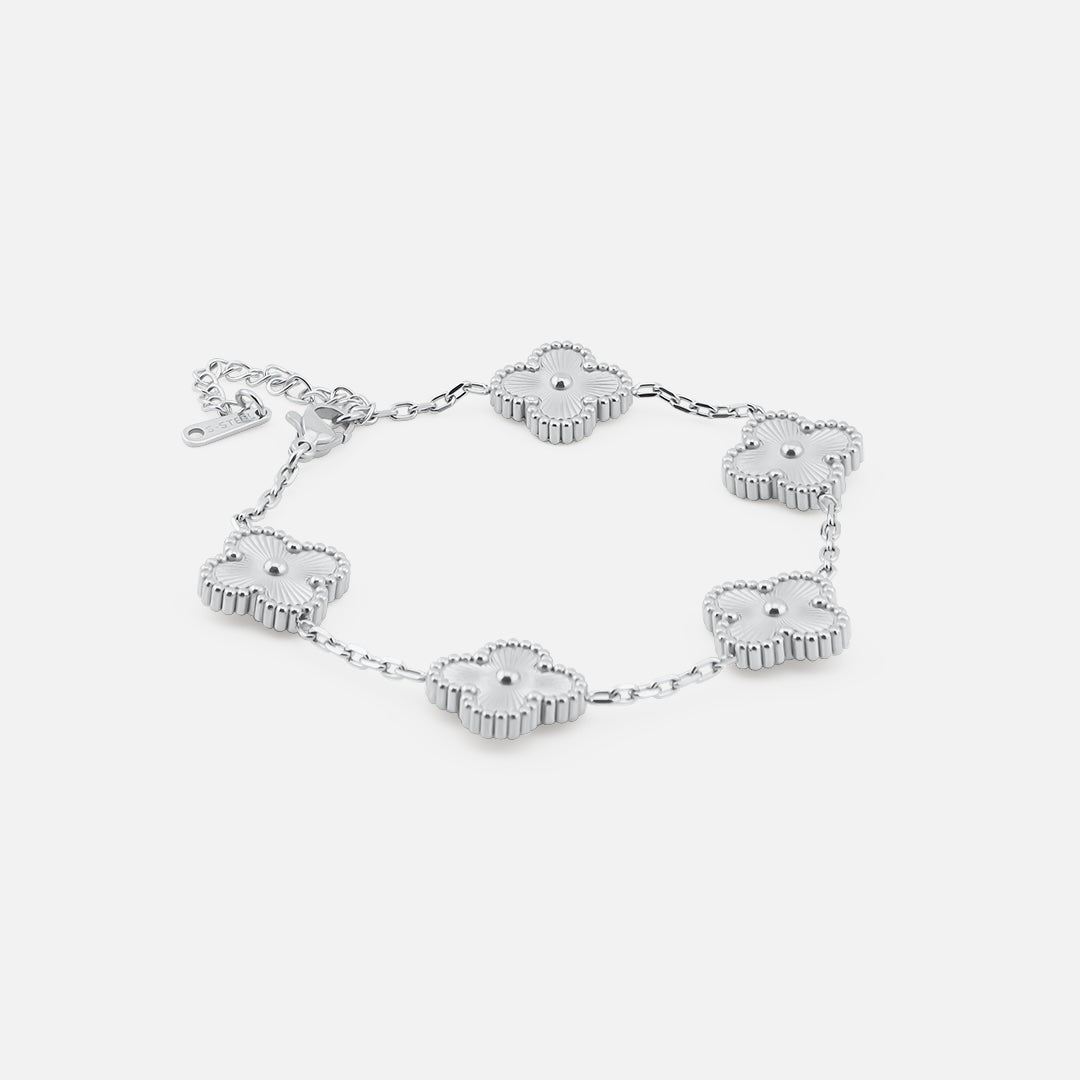 Soleil Clover Armbånd Sølvfarvet - BY CARA