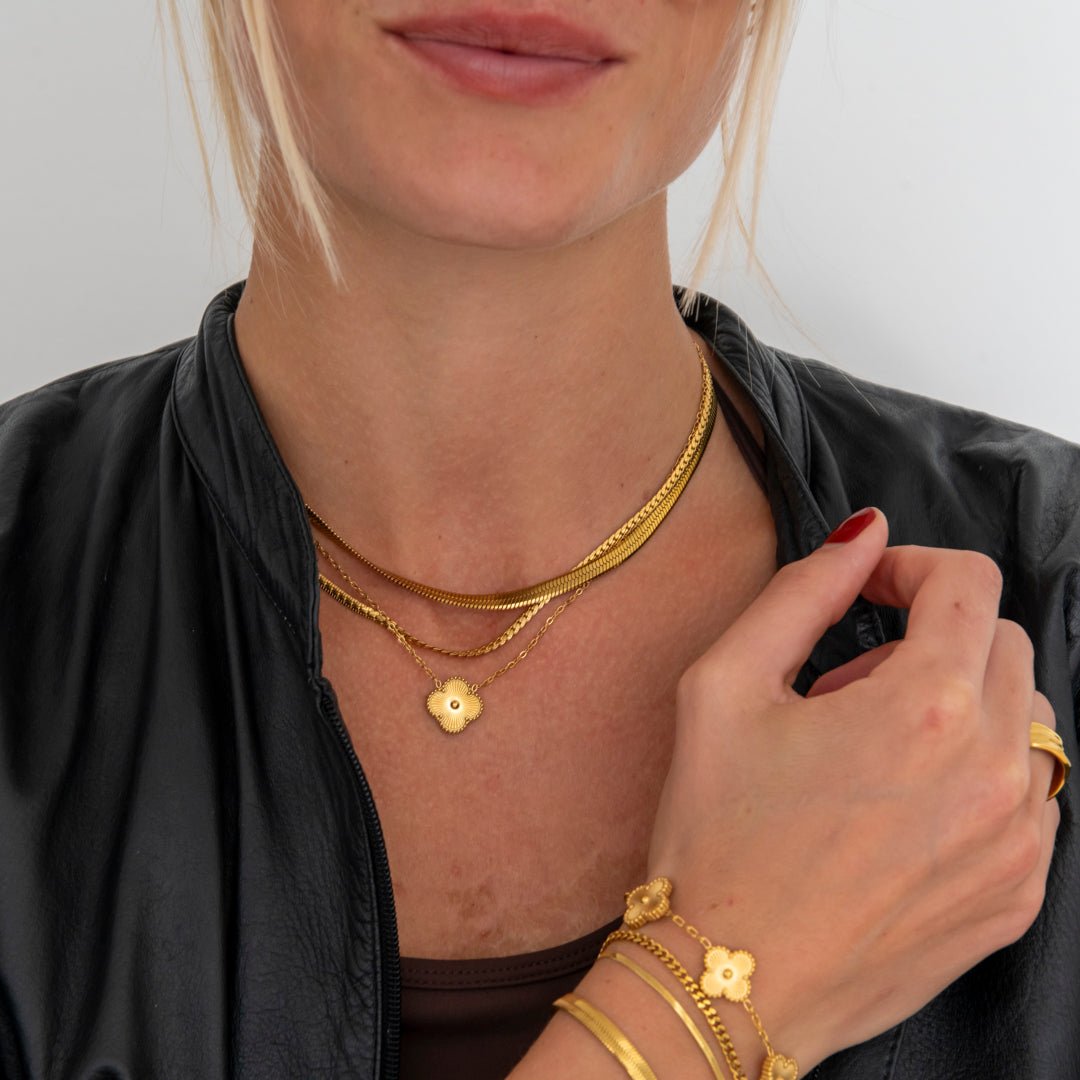 Soleil Clover Halskæde 18K Guldbelagt - BY CARA