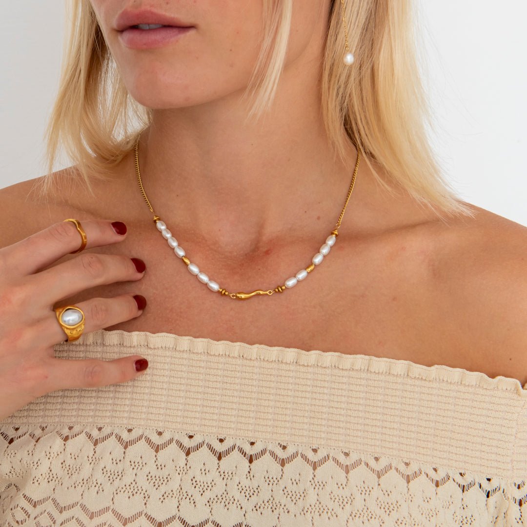 Wave Pearl Halskæde 18K Guldbelagt - BY CARA